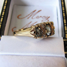 Charger l'image dans la galerie, Vintage 9ct Gold Alexandrite & Diamond Edwardian Revival Ring