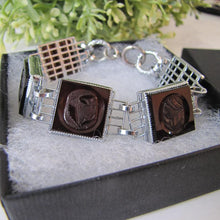 Cargar imagen en el visor de la galería, Art Deco Carnelian Carved Intaglio Silver Bracelet