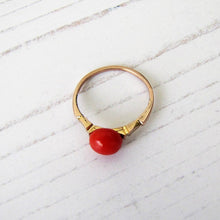 Carica l'immagine nel visualizzatore di Gallery, Antique 14ct Gold Red Coral Ring - MercyMadge