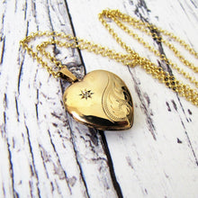Charger l'image dans la galerie, Vintage 9ct Gold & Diamond Heart Locket - MercyMadge