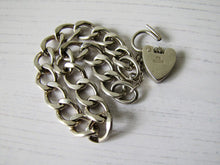 Charger l'image dans la galerie, Victorian Style Silver Curb Chain Bracelet, Heart Padlock Clasp - MercyMadge
