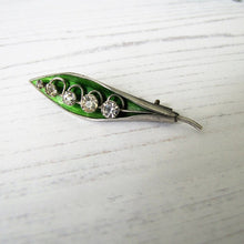 Charger l'image dans la galerie, Edwardian Silver Enamel Brooch, Lily of the Valley - MercyMadge