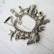 Charger l'image dans la galerie, Vintage Afro Brazilian Penca de Balangandan Silver Charm Bracelet - MercyMadge