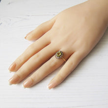Cargar imagen en el visor de la galería, Vintage 9ct Gold Peridot & Spinel Halo Ring - MercyMadge