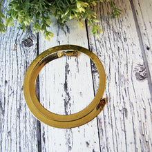 Charger l'image dans la galerie, Italian 18ct Gold Omega Necklace