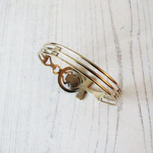 Cargar imagen en el visor de la galería, Vintage Sterling Silver Egyptian Ankh & Scarab Bracelet