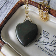 Charger l'image dans la galerie, Victorian Carved Bloodstone Shield Pendant Fob - MercyMadge
