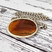 Charger l'image dans la galerie, Antique Victorian Scottish Banded Agate Silver Pendant Necklace - MercyMadge