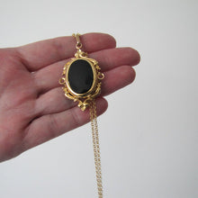 Cargar imagen en el visor de la galería, Vintage 1930s Rolled Gold & Onyx Hidden Locket Pendant - MercyMadge