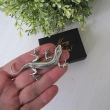 Cargar imagen en el visor de la galería, Vintage Sterling Silver Lizard Brooch, Mexico