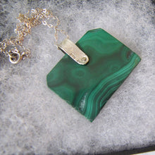 Charger l'image dans la galerie, Victorian Carved Malachite & Silver Book Pendant Fob