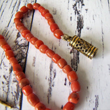 Cargar imagen en el visor de la galería, Antique Georgian Red Coral Necklace - Child's Miniature Necklace. - MercyMadge
