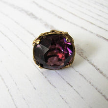 Charger l'image dans la galerie, English 9ct Gold & Amethyst Fob