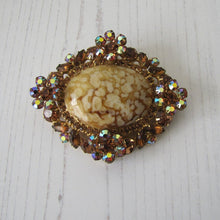 Carica l'immagine nel visualizzatore di Gallery, Huge Vintage 1960s Juliana D&E Italian Art Glass & Crystal Brooch - MercyMadge