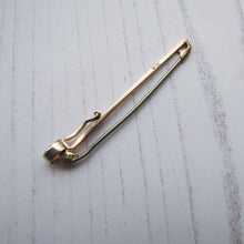 Charger l'image dans la galerie, Antique 9ct Rose Gold & Opal Stock Pin - MercyMadge