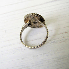 Cargar imagen en el visor de la galería, Antique Austro Hungarian Turquoise & Pearl Ring - MercyMadge