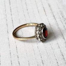Cargar imagen en el visor de la galería, Vintage Bohemian Garnet & Paste Ring
