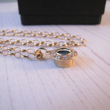 Cargar imagen en el visor de la galería, Vintage 14ct Gold Evil Eye Pendant & Chain