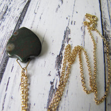 Charger l'image dans la galerie, Victorian Carved Bloodstone Shield Pendant Fob - MercyMadge