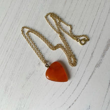 Carica l'immagine nel visualizzatore di Gallery, Victorian Carnelian Heart Pendant