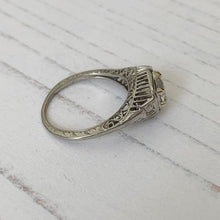 Lade das Bild in den Galerie-Viewer, Antique 14ct White Gold Diamond Filigree Ring - MercyMadge