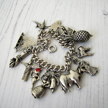 Charger l'image dans la galerie, Vintage Afro Brazilian Penca de Balangandan Silver Charm Bracelet - MercyMadge