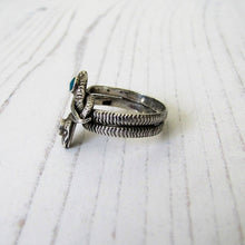 Charger l'image dans la galerie, Antique Turquoise & Silver Double Snake Ring - MercyMadge