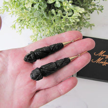 Charger l'image dans la galerie, Victorian Carved Whitby Rose Earrings,