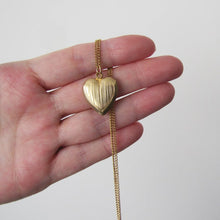 Charger l'image dans la galerie, Vintage 10ct Rolled Gold Heart Locket & Chain