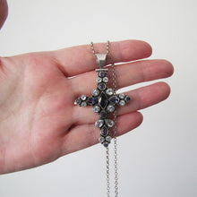 Charger l'image dans la galerie, Victorian Amethyst & Blue Topaz Silver Cross Pendant