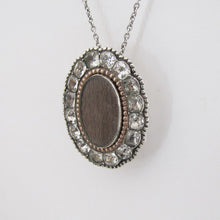 Cargar imagen en el visor de la galería, Georgian Black Dot Paste Locket Brooch With Hair Work