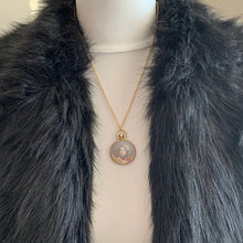 Charger l'image dans la galerie, Edwardian Rolled Gold Photo Locket Necklace With Portraits