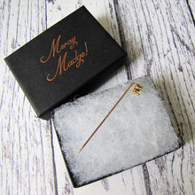 Charger l'image dans la galerie, Victorian 15ct Gold & Opal Stick Pin