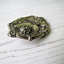 Carica l'immagine nel visualizzatore di Gallery, Antique 1904 Art Nouveau Sterling Silver "Gibson Girl" Portrait Brooch. - MercyMadge