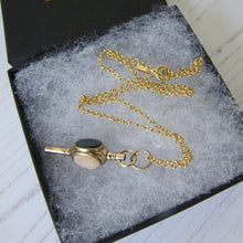 Carica l'immagine nel visualizzatore di Gallery, Antique 15ct Gold Watch Key Fob, Victorian/Georgian - MercyMadge