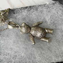 Cargar imagen en el visor de la galería, Vintage English Silver Articulated Teddy Bear Pendant & Chain