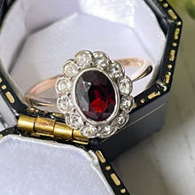 Cargar imagen en el visor de la galería, Vintage Bohemian Garnet & Paste Ring