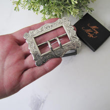 Charger l'image dans la galerie, Art Nouveau Engraved Silver Lady's Belt Buckle