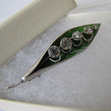 Charger l'image dans la galerie, Edwardian Silver Enamel Brooch, Lily of the Valley - MercyMadge