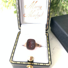 Cargar imagen en el visor de la galería, Georgian 15ct Gold Roman Seal Intaglio Ring
