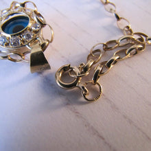 Cargar imagen en el visor de la galería, Vintage 14ct Gold Evil Eye Pendant & Chain
