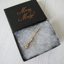 Charger l'image dans la galerie, Victorian 15ct Gold & Turquoise Pencil Pendant Fob - MercyMadge