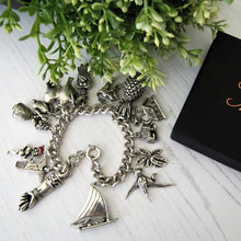 Charger l'image dans la galerie, Vintage Afro Brazilian Penca de Balangandan Silver Charm Bracelet - MercyMadge