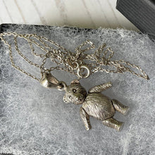 Cargar imagen en el visor de la galería, Vintage English Silver Articulated Teddy Bear Pendant & Chain