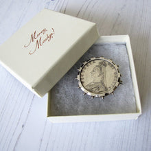 Charger l'image dans la galerie, Queen Victoria Full Silver Crown Coin Brooch - MercyMadge