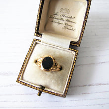 Charger l'image dans la galerie, Victorian 18ct Gold Bloodstone Ring - MercyMadge