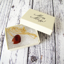 Charger l'image dans la galerie, Victorian Carved Hardstone Heart Pendant Necklace - MercyMadge