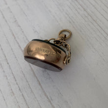 Carica l'immagine nel visualizzatore di Gallery, Antique 9ct Gold Bloodstone & Carnelian Spinner Fob. - MercyMadge