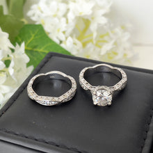 Cargar imagen en el visor de la galería, Pre-Owned 14ct White Gold & Diamond Tacori Wedding & Engagement Ring Set