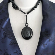 Cargar imagen en el visor de la galería, Large Victorian Carved Whitby Jet Portrait Locket